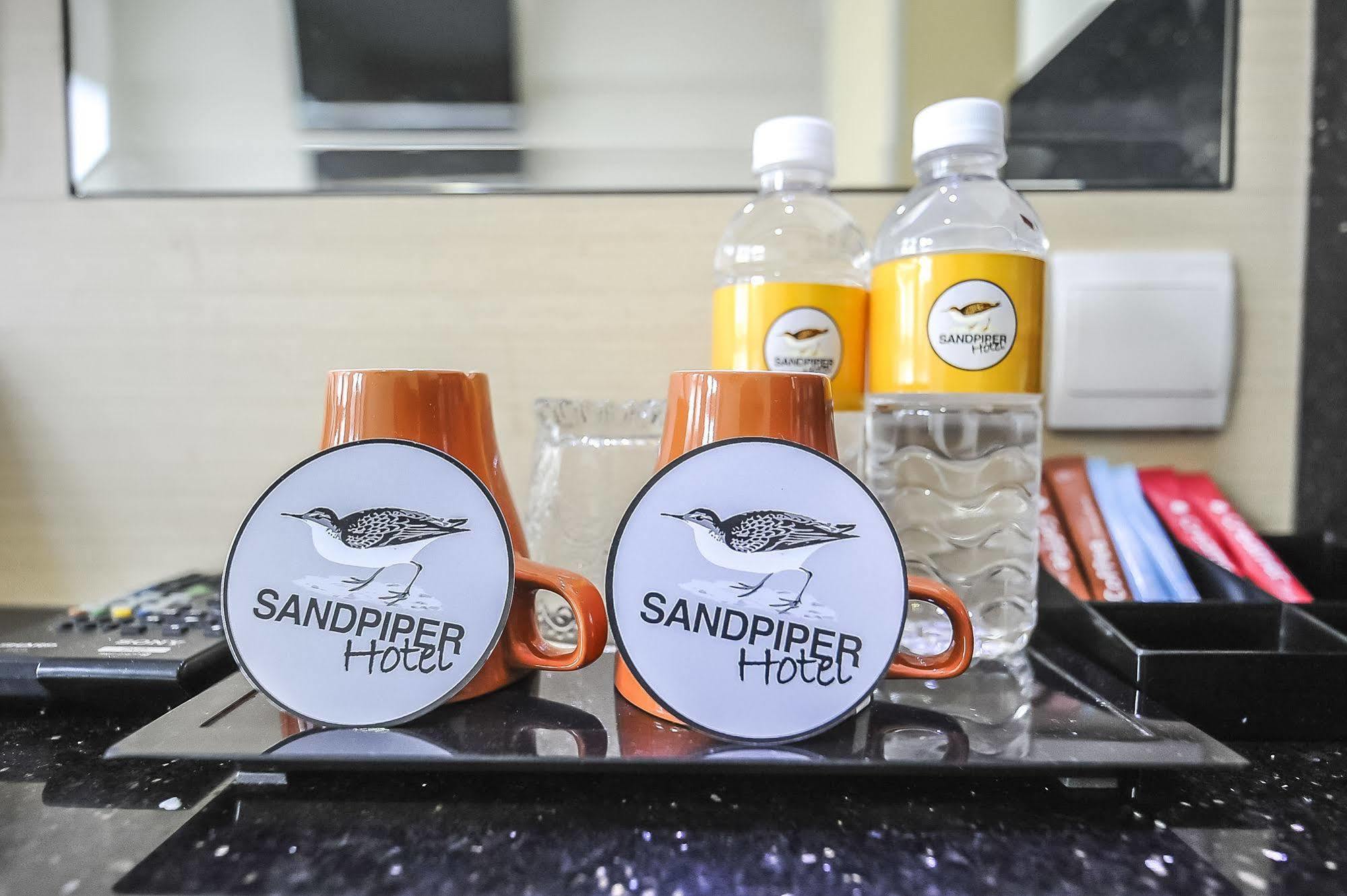 Sandpiper Hotel Singapore Exteriör bild